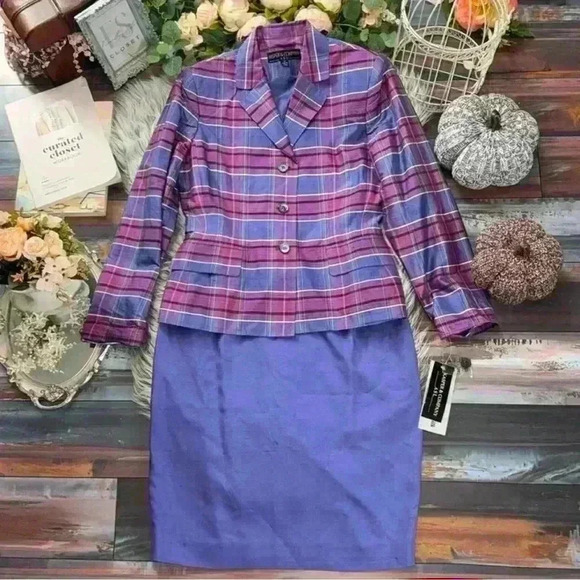 NWT Kasper & Company Two-Piece Skirt Suit